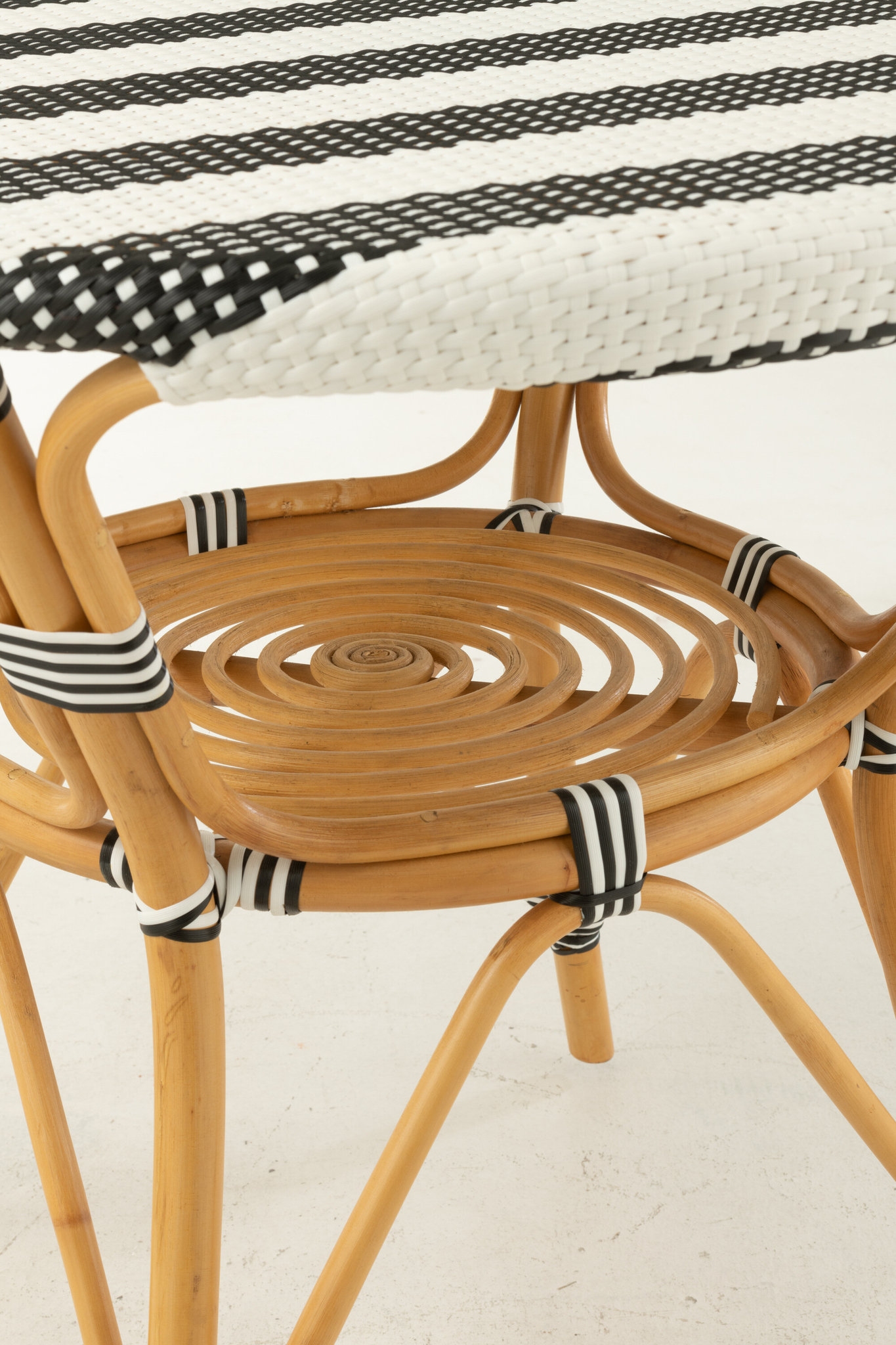 Esstisch Rattan – Bild 6