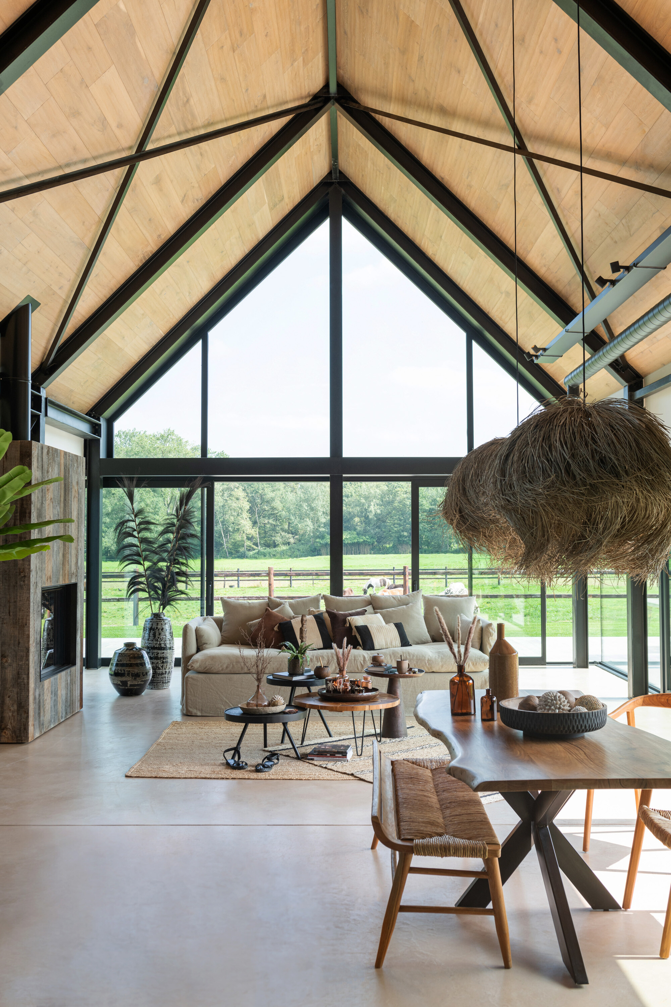 Bank Ana aus Teakholz mit Seegras-Akzenten – Bild 5