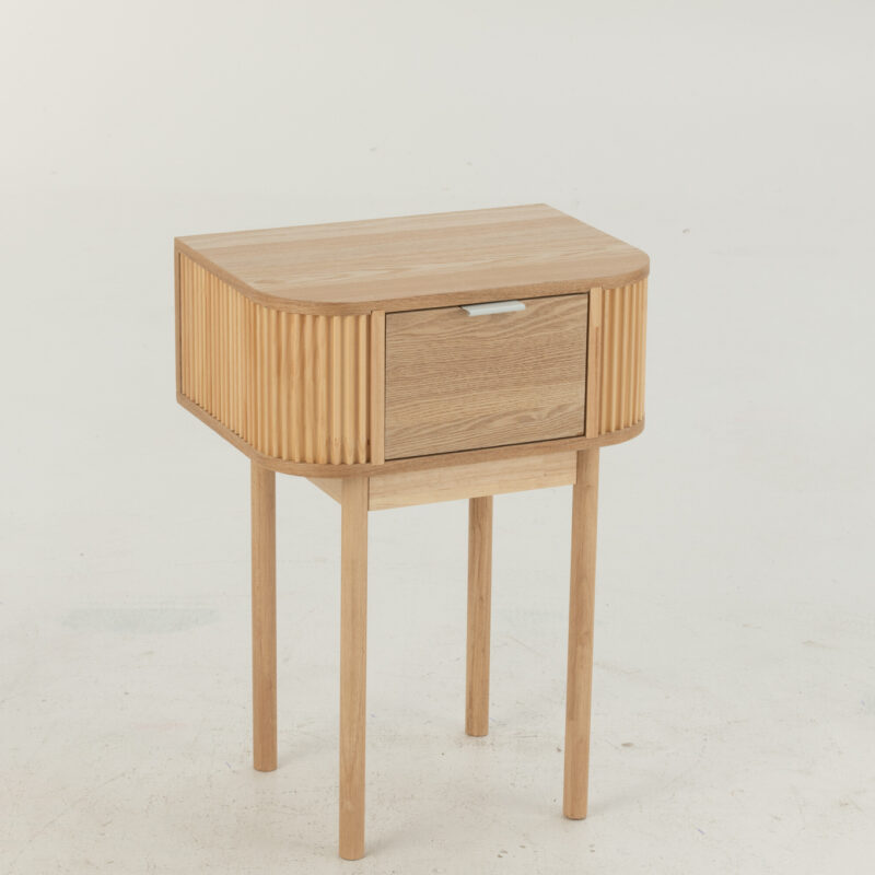 Runder Nachttisch aus MDF und Kiefernholz in Natur