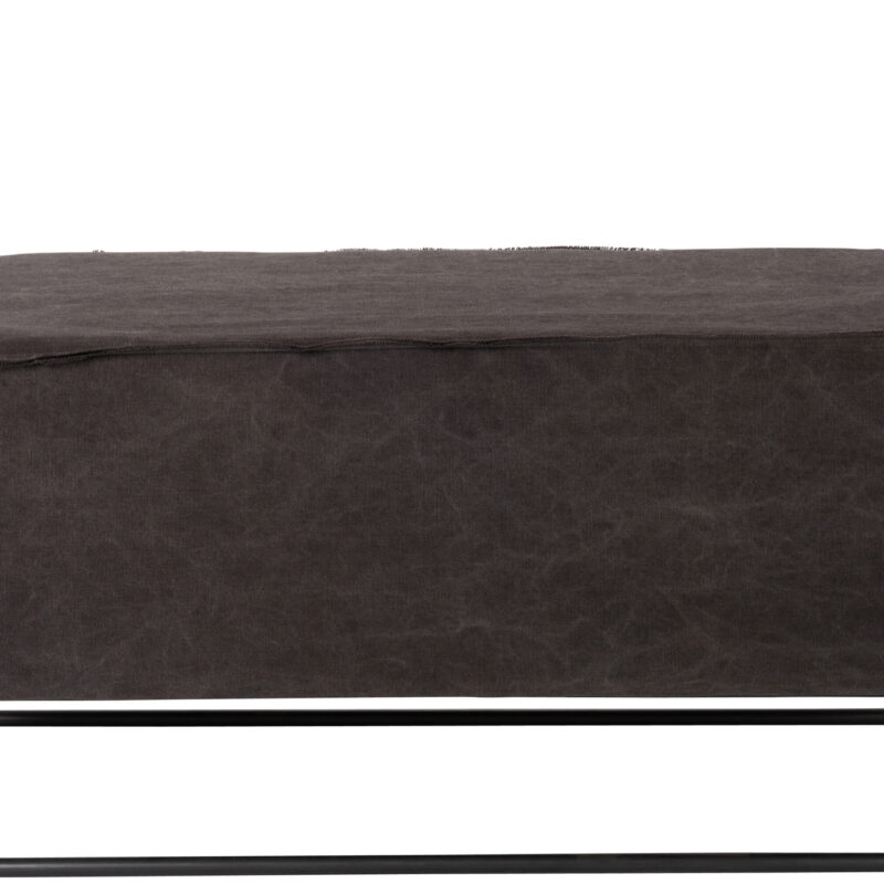 Rechteckige Bank mit schwarzem Textilbezug und Metallgestell