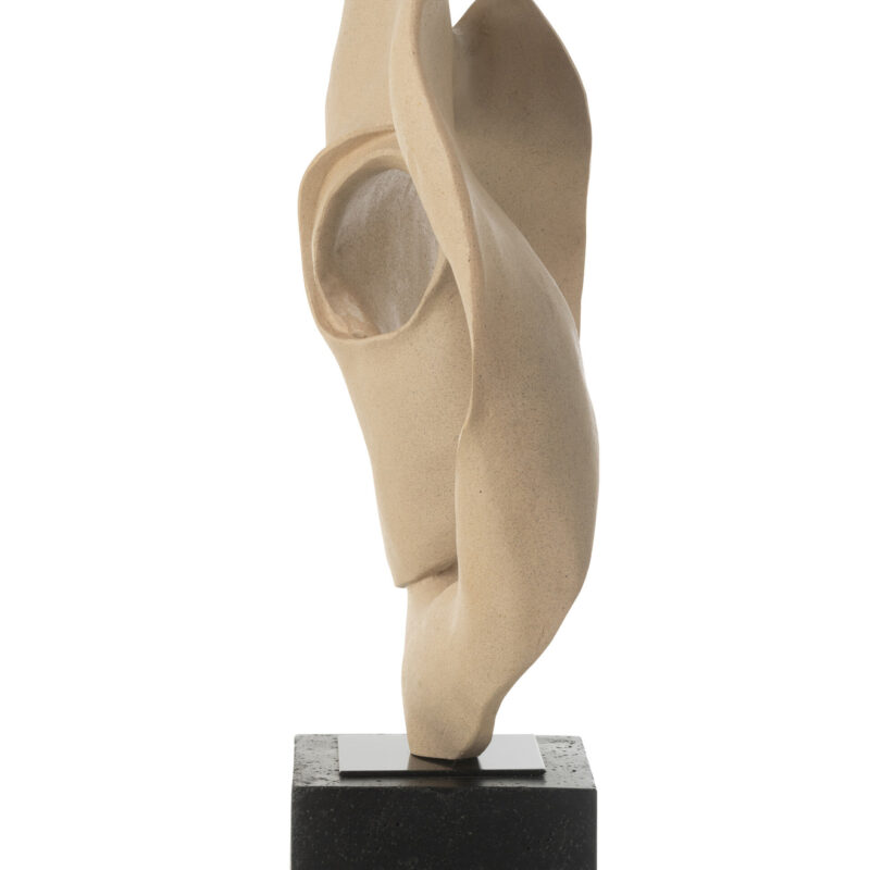 Abstrakte Skulptur auf Sockel aus Harz in Beige und Schwarz