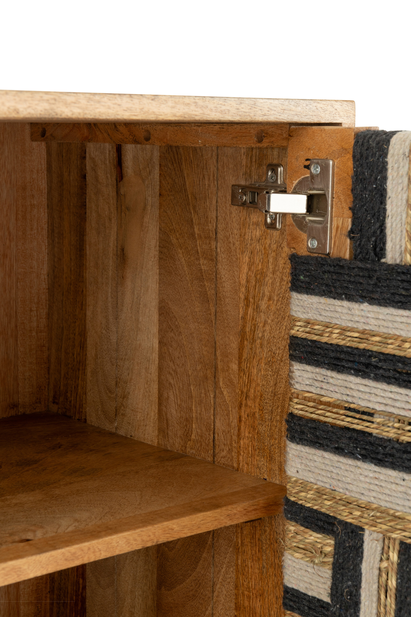 Schrank aus Mangoholz mit Faden Optik – Bild 10