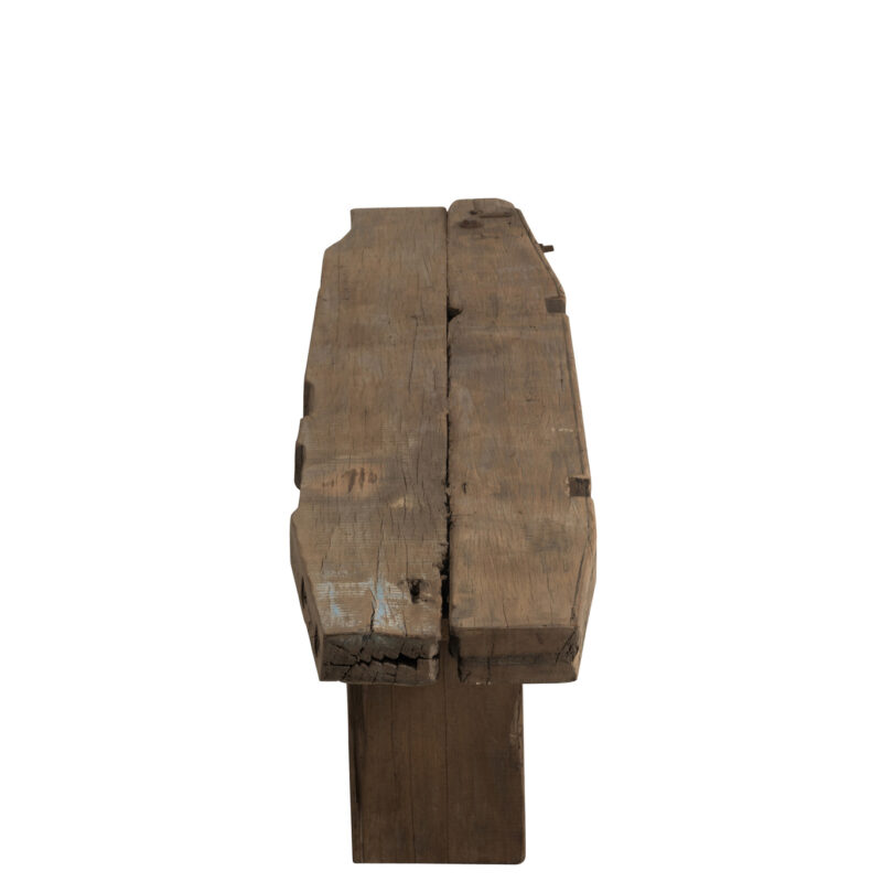 Sitzbank aus recyceltem Holz in rustikalem Braun