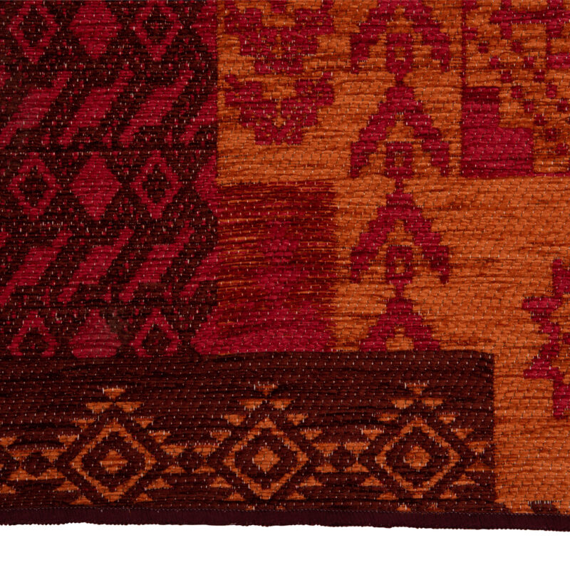 Großer afrikanisch inspirierter Teppich