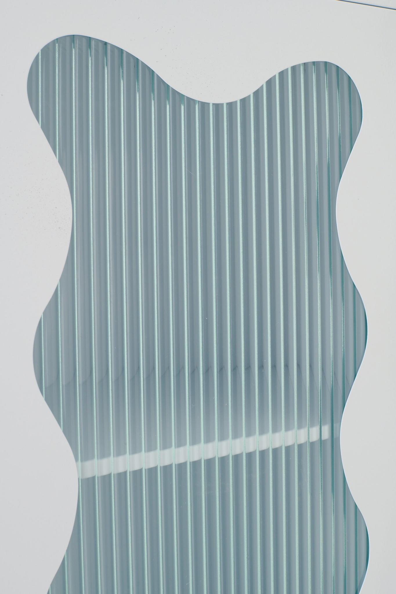 Schrank Waves aus Glas und Eisen – Bild 4